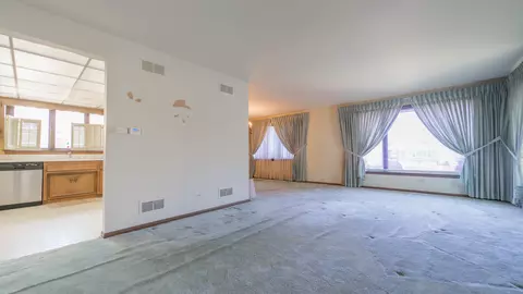 11511 S Ewing Ave, Chicago, IL 60617 photo 5