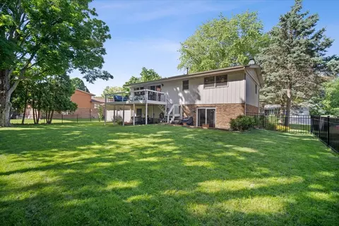 Exterior - 3005 Morningside Dr, Bloomington, IL 61704 photo 3 of 9