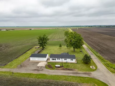 View/Area - 29093 E 150 North Rd, Le Roy, IL 61752 photo 2 of 18