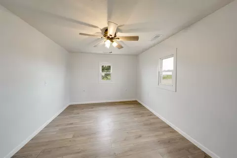 Bedroom - 29093 E 150 North Rd, Le Roy, IL 61752 photo 1 of 5