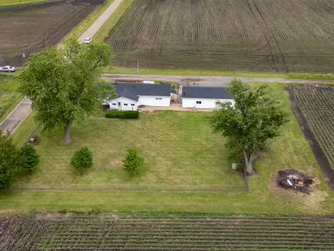 View/Area - 29093 E 150 North Rd, Le Roy, IL 61752 photo 11 of 18