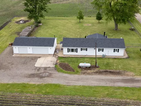 View/Area - 29093 E 150 North Rd, Le Roy, IL 61752 photo 3 of 18