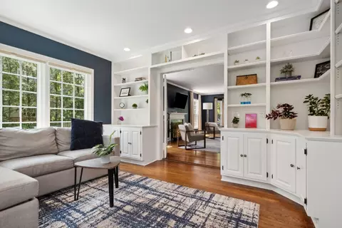 Other - 609 Cedar St, Winnetka, IL 60093 photo 1 of 4