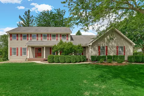 5 N492 Harvest Ln, Saint Charles, IL 60175