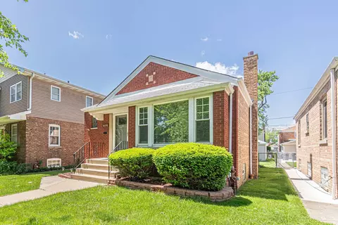 10330 S Whipple St, Chicago, IL 60655
