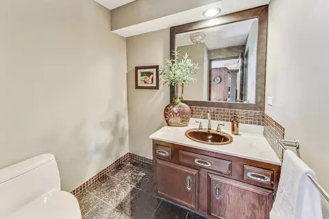 Bath - 1635 Joy Ln, Glenview, IL 60025 photo 1 of 5