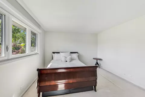 Bedroom - 1635 Joy Ln, Glenview, IL 60025 photo 4 of 7