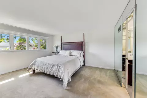 Bedroom - 1635 Joy Ln, Glenview, IL 60025 photo 1 of 7