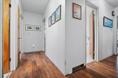 Entry Way - 409 S Linden St, Normal, IL 61761 photo 1 of 1