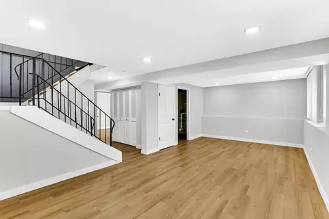 Living - 2204 W 157th Pl, Markham, IL 60426 photo 2 of 3