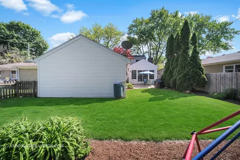 623 Dodson St, Geneva, IL 60134 photo 36