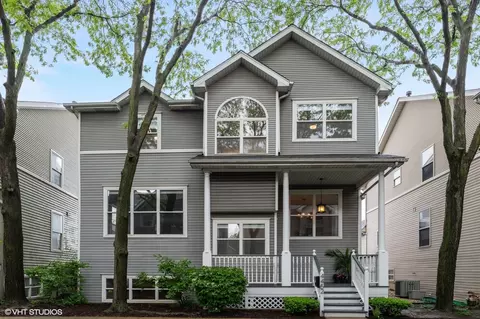 4452 W Hutchinson St, Chicago, IL 60641