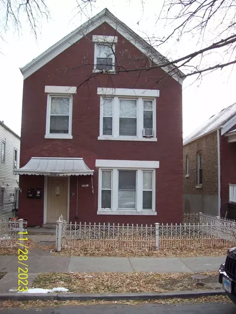 2307 S Central Ave, Cicero, IL 60804