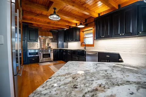 Kitchen - 14742 Best Rd, Davis, IL 61019 photo 5 of 12