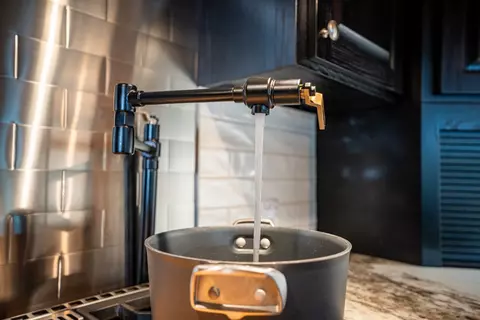 Kitchen - 14742 Best Rd, Davis, IL 61019 photo 10 of 12
