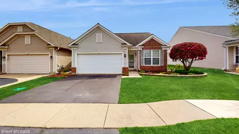 13435 Nealy Rd, Huntley, IL 60142