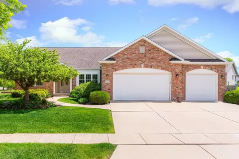 1126 Martin St, Sycamore, IL 60178