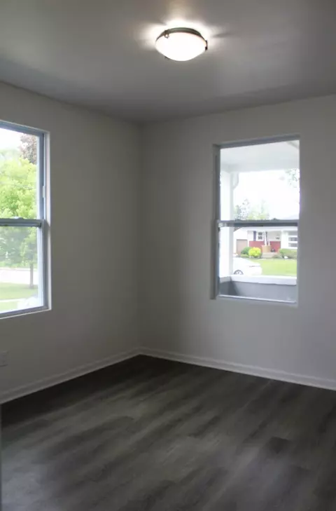 Bedroom - 676 Morgan St, Elgin, IL 60123 photo 1 of 3