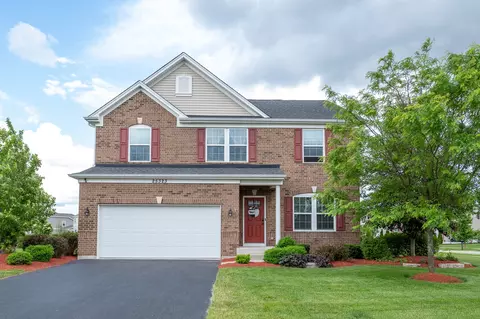 25323 W Maggie Ln, Plainfield, IL 60586