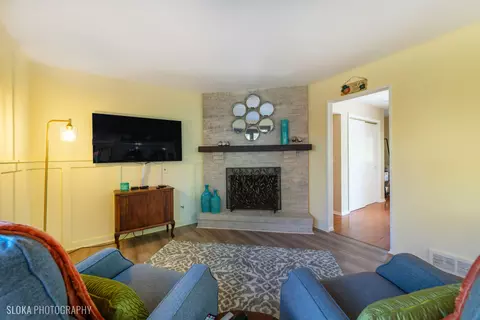 722 Hillside Ct, Algonquin, IL 60102 photo 10