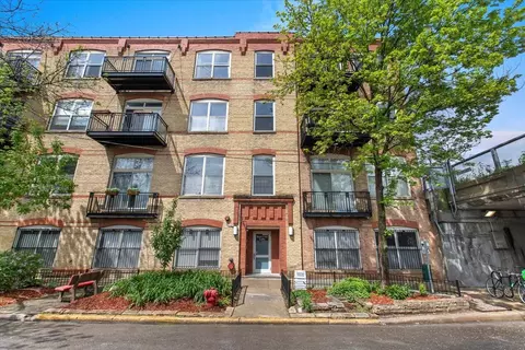 1740 N Maplewood Ave #415, Chicago, IL 60647