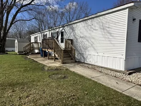 1712 Dixie Hwy #134, Crete, IL 60417