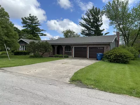 525 Tally St, Earlville, IL 60518
