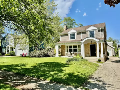 749 Broadview Ave, Highland Park, IL 60035