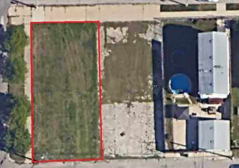 4223-4225 W Harrison St, Chicago, IL 60624