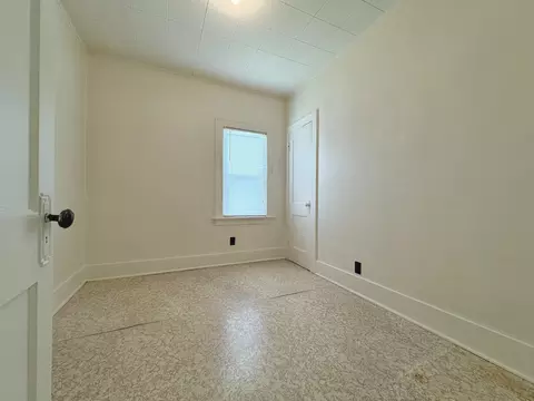 Bedroom - 1042 S 6th Ave, Kankakee, IL 60901 photo 2 of 2