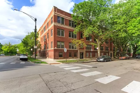1526 W Belle Plaine Ave #G, Chicago, IL 60613