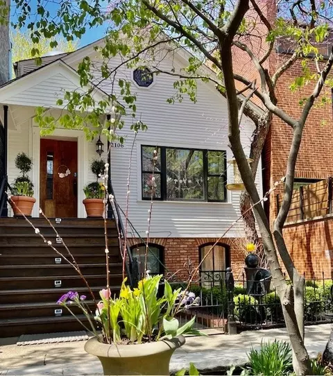 2106 N Hudson Ave, Chicago, IL 60614