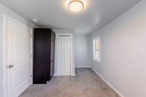 Bedroom - 14536 Ridgeway Ave, Midlothian, IL 60445 photo 2 of 3