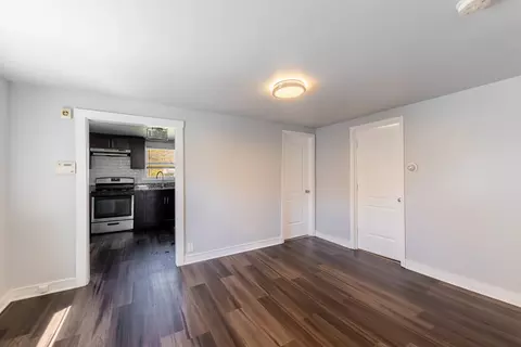 Living - 14536 Ridgeway Ave, Midlothian, IL 60445 photo 3 of 3