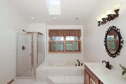 5405 Fox Path Ln, Hoffman Estates, IL 60192 photo 27