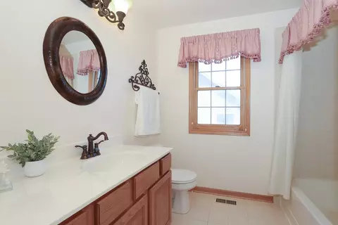 5405 Fox Path Ln, Hoffman Estates, IL 60192 photo 33