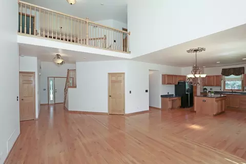 5405 Fox Path Ln, Hoffman Estates, IL 60192 photo 14