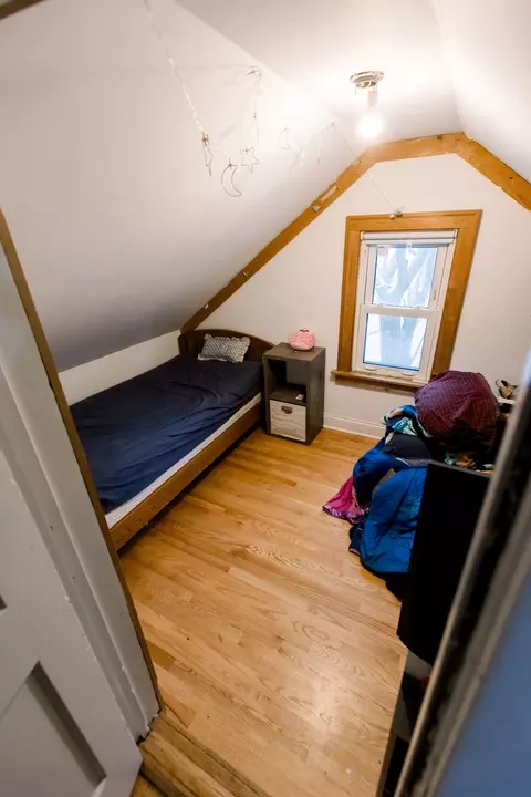 Bedroom - 125 E North Ave, Elmhurst, IL 60126 photo 5 of 8