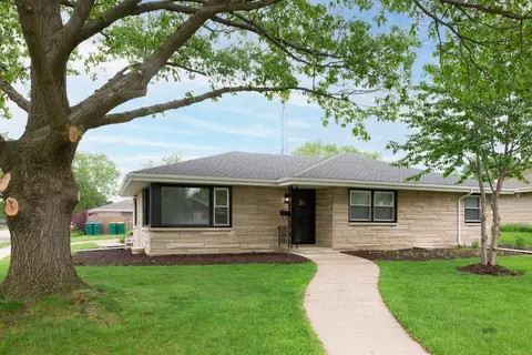 2107 Mayfield Ave, Joliet, IL 60435