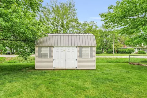 610 Clovis Ct, Sidney, IL 61877 photo 40