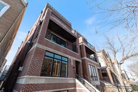 3326 N Clifton Ave #1, Chicago, IL 60657