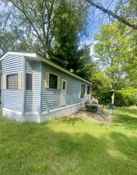 5 154 Woodhaven, Sublette, IL 61367
