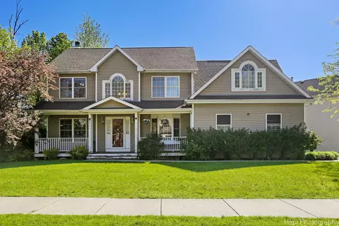 4480 W Lawn Ave, Waukegan, IL 60085
