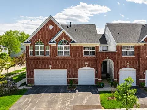 74 Allerton Dr, Schaumburg, IL 60194