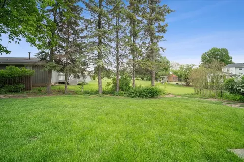 Exterior - 116 Hammitt Dr, Normal, IL 61761 photo 4 of 5