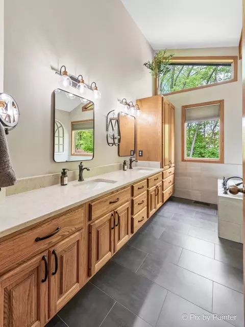 Bath - 3804 Ridge Rd, Spring Grove, IL 60081 photo 1 of 5