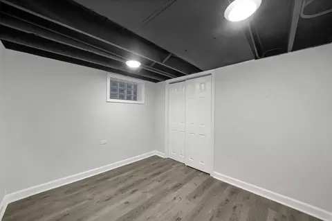 8045 S Artesian Ave, Chicago, IL 60652 photo 8
