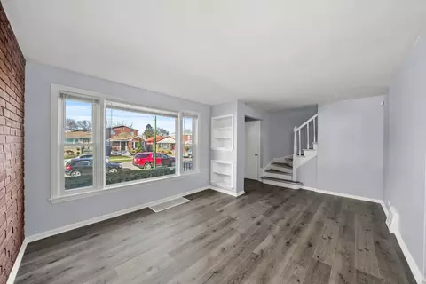 8045 S Artesian Ave, Chicago, IL 60652 photo 17
