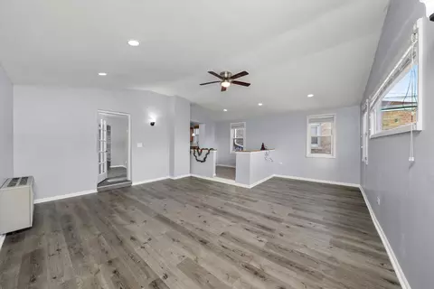 8045 S Artesian Ave, Chicago, IL 60652 photo 15