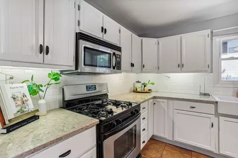 Kitchen - 2802 Rolling Acres Dr, Champaign, IL 61822 photo 2 of 3